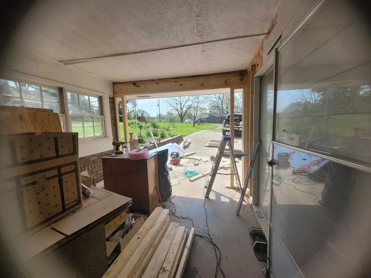 Air movers and dehumidifier for Water Mitigation Services in Morro Bay